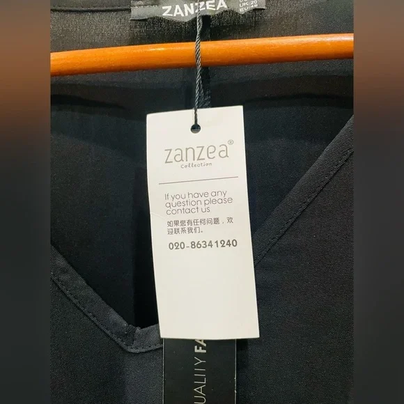 Women's V-neck Dress with Tiered Bell 3/4 Sleeves XXL - Picture 14 of 16